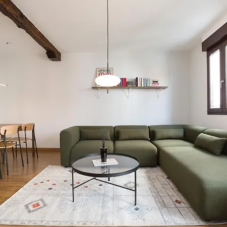 Apartment Spacious Near Casco Viejo Bilbao
