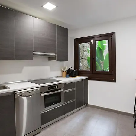Spacious Near Casco Viejo Apartment